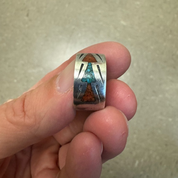 Native American size 7.5 sterling silver ring - preowned - Picture 5 of 7